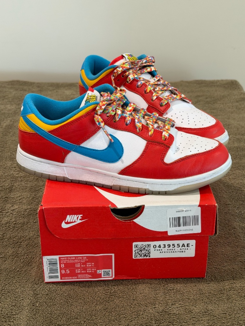 NIKE DUNK LOW LEBRON FRUITY PEBBLES SIZE 8